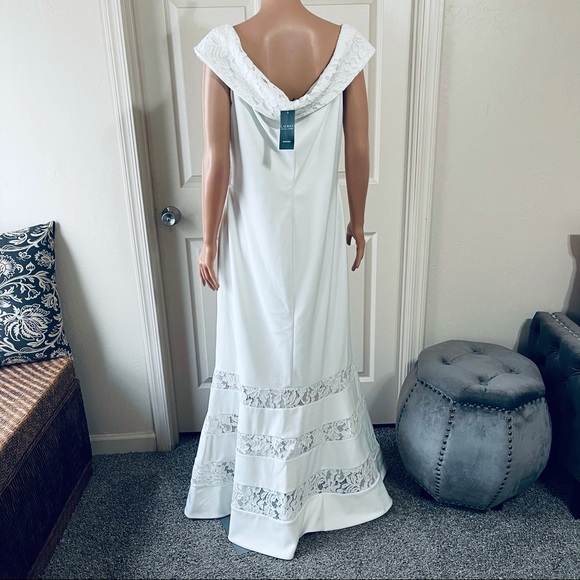 Lauren Ralph Lauren Off Shoulder Long Gown - Picture 3 of 13